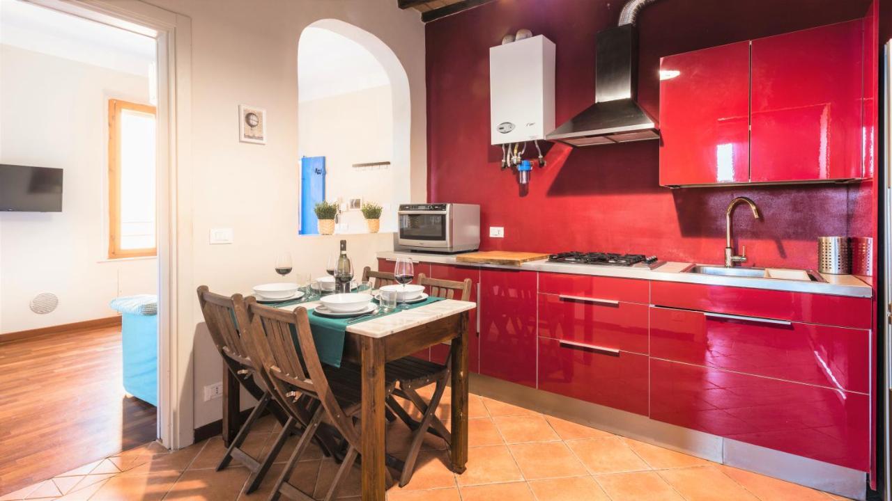 Hostly - La Pera Suite Apartment - 2 Bedrooms, Full Center Pisa Exterior photo